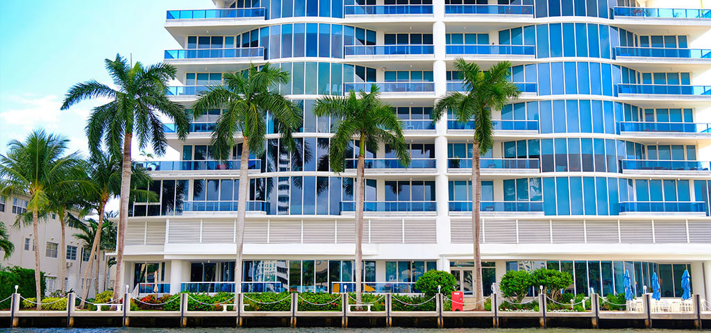 HOA vendor insurance requirements